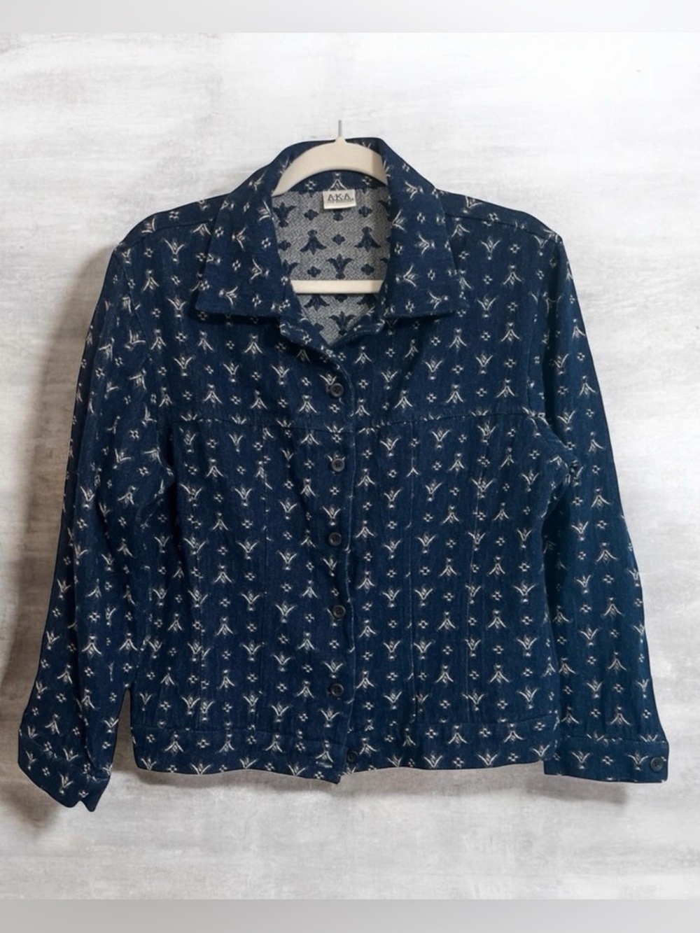 AKA Los Angeles Denim Button Front Outerwear Jacket Small NWOT